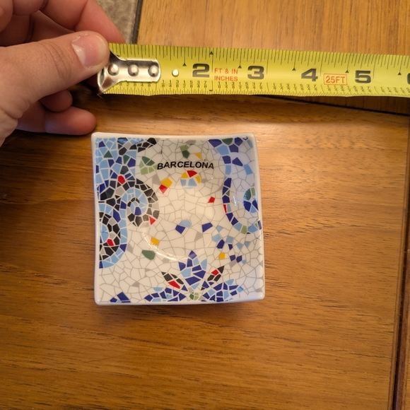 Antoni Gaudi Barcelona Trinket Dish - Picture 3 of 4